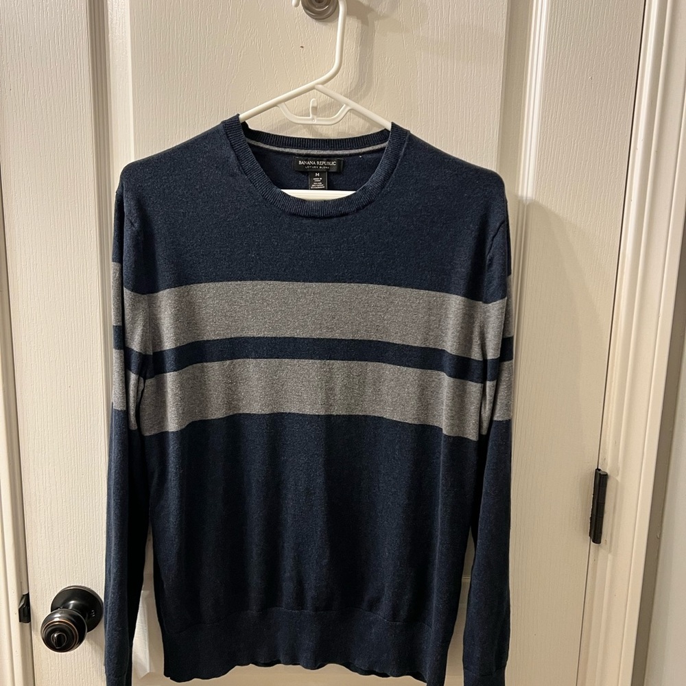 Banana Republic Blue and Gray Crewneck Sweater